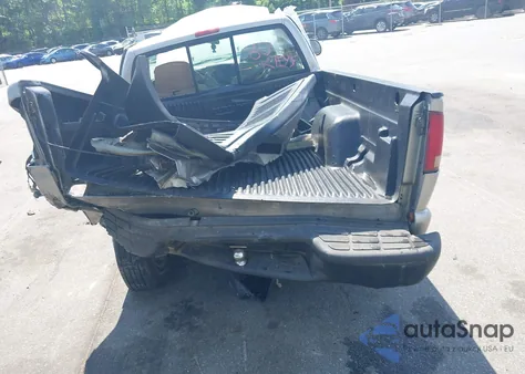 1998 Isuzu Hombre S из США, поврежденный, VIN 1GGCS1446W8668047